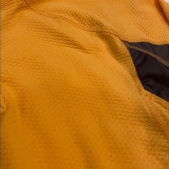 ✨Long Sleeve Zip Up✨ - Picture 4 of 5